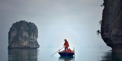 Cổ nhân nói “Nước trong quá thì không có cá, người xét nét quá thì hiếm ai chơi”, dạy chúng ta điều gì?