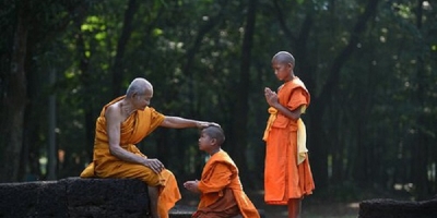Phật dạy cúng dường bậc chân tu phước đức vô lượng