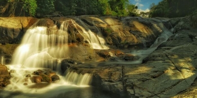 Khám phá ngay Thủy Nguyệt Cốc - thác nước hoang sơ ở Lâm Đồng ít người biết