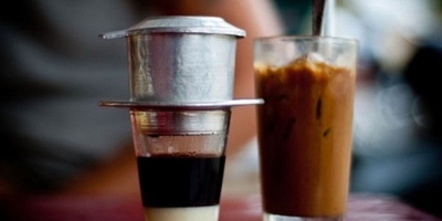 Người Canada 'mê tít' cà phê sữa đá của Việt Nam, nhấn mạnh 'ngon nhất thế giới'
