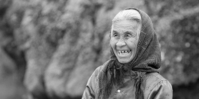 'Mẹ không thích ăn thịt gà': Lời nói dối giúp tôi vượt qua mọi thử thách cuộc đời