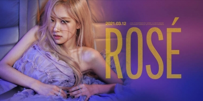 YG khiến cộng đồng BLINKs dậy sóng khi nửa đêm tung poster nhá hàng cho màn solo sắp tới của cô nàng Rosé