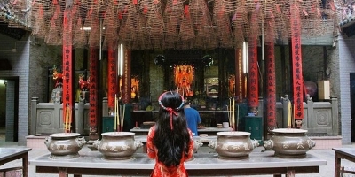 Trọn bộ văn khấn Mùng 1 tháng 7 âm ở nhà, ở chùa, ở đền chi tiết nhất