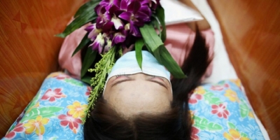 Lạ lùng người dân Thái Lan rủ nhau thực hiện nghi thức giải hạn cầu may bằng cách 'giả chết'
