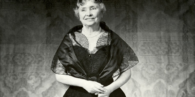 Helen Adams Keller: Người phụ nữ mù, điếc vượt nghịch cảnh, trở thành thành biểu tượng của tinh thần bất khuất