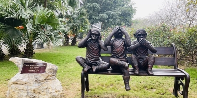Triết lý thâm thúy ít người biết phía sau hình tượng 'bộ khỉ tam không'