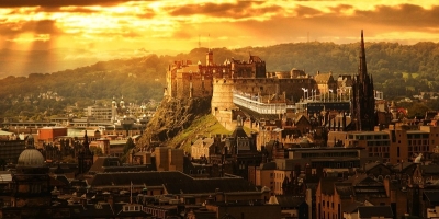 Một ngày lãng mạn ở 'thành phố văn học Edinburgh - nơi 'sinh ra' Harry Potter