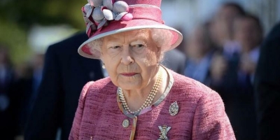 Nữ hoàng Anh Elizabeth II và phương châm sống quyết đoán 'không kêu ca, không giải thích'