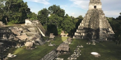 Bí mật kinh hoàng ở thành cổ Tikal: 'Ma dược' trong mộ cổ Nữ Hoàng Đỏ khiến người Maya biến mất?