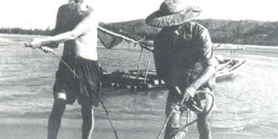 Ký ức Bác Hồ thăm biển Sầm Sơn, cùng ngư dân thu lưới