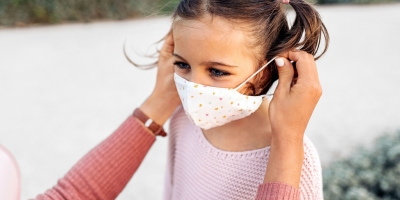Chăm sóc trẻ F0 tại nhà theo hướng dẫn mới nhất của Bộ Y tế