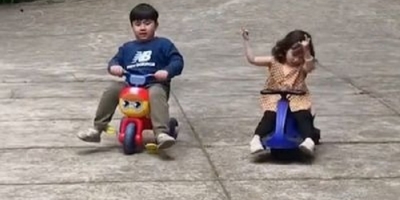Ngộ nghĩnh trẻ thơ: Khi người ta cứ bảo đẻ con gái thùy mị, nết na lắm...