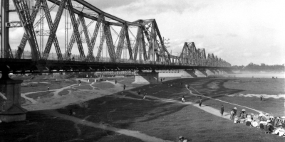Ngắm loạt ảnh xưa hiếm có về cầu Long Biên, Hà Nội