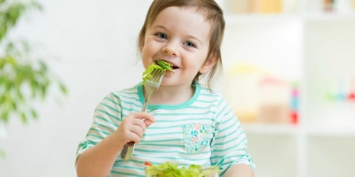 Nên cho bé ăn gì ngày Tết để dễ tiêu hóa?
