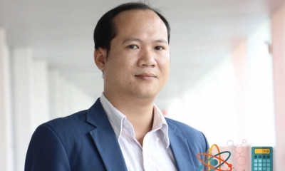 Tiến sĩ Vật Lý 41 tuổi Phùng Văn Đồng là giáo sư trẻ nhất năm 2021