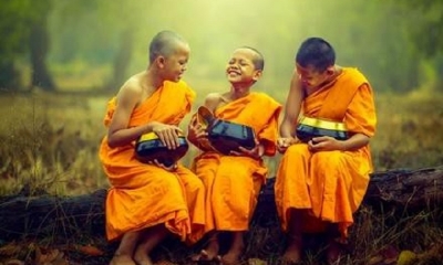 Sống thật Phật ở trong tâm, tâm không thật Phật liền đi vắng