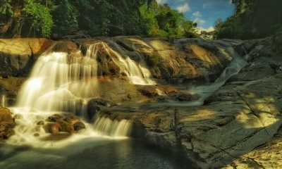 Khám phá ngay Thủy Nguyệt Cốc - thác nước hoang sơ ở Lâm Đồng ít người biết