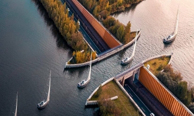 Cầu nước Veluwemeer, công trình kiến trúc siêu thực tại Hà Lan phá vỡ mọi định luật vật lý