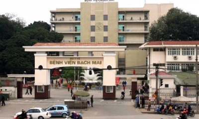 Bệnh viện Bạch Mai lên tiếng việc hơn 200 người lao động xin nghỉ việc