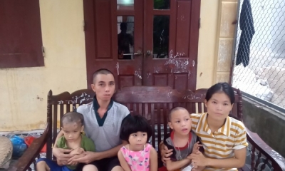 Nỗi lo đau đáu về những đứa con tật nguyền của người cha bị tai nạn lao động