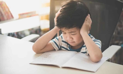 Tại sao trẻ thông minh lanh lợi nhưng vẫn học tập kém?