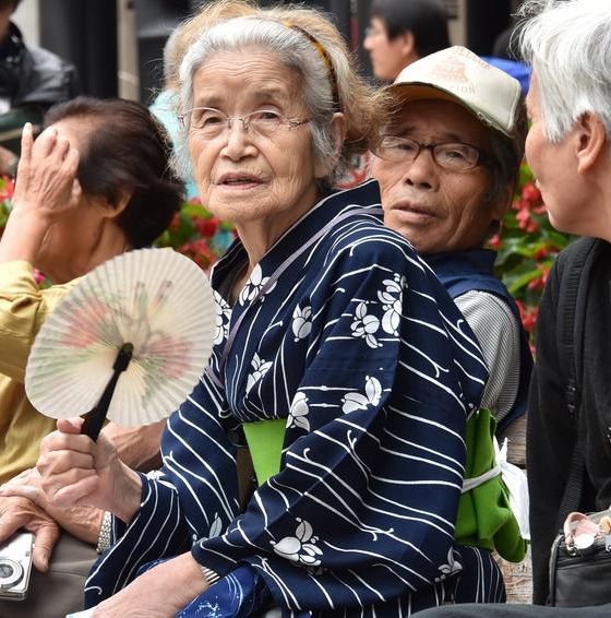 Bí kíp sống thọ của người Nhật: Tất cả nằm gọn trong một bàn tay