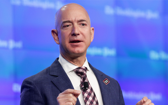 Học ông chủ Amazon cách làm giàu: Muốn thành công phải lắng nghe