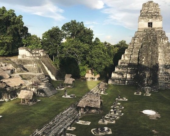 Bí mật kinh hoàng ở thành cổ Tikal: 'Ma dược' trong mộ cổ Nữ Hoàng Đỏ khiến người Maya biến mất?