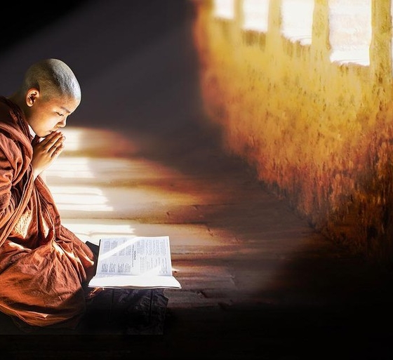 Người hướng đạo nhất định phải biết: 5 thời điểm nên tụng kinh niệm Phật