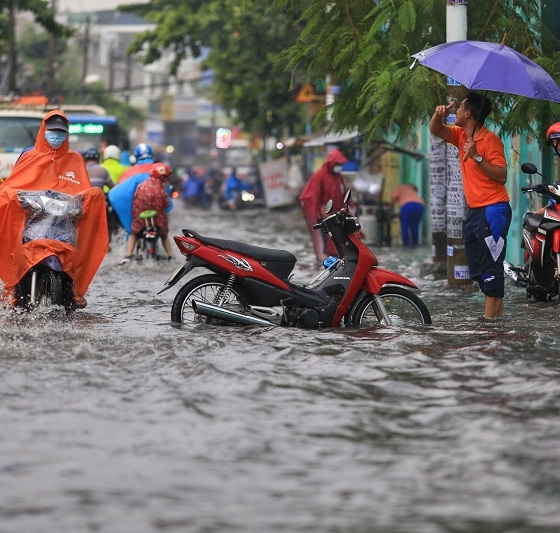 Vì sao mùa mưa bão năm 2022 dồn về cuối năm?