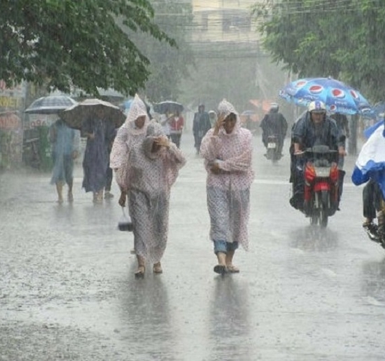Nhiệt độ hôm nay 15/8/2022: Hà Nội sẽ tiếp tục hứng mưa rào