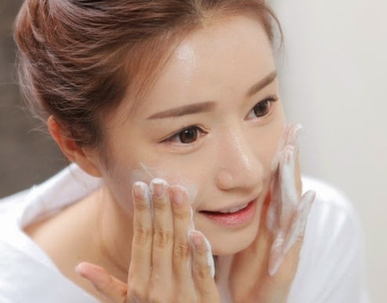 Cách chăm sóc da mụn tại nhà, ngày da đẹp mịn màng không còn xa