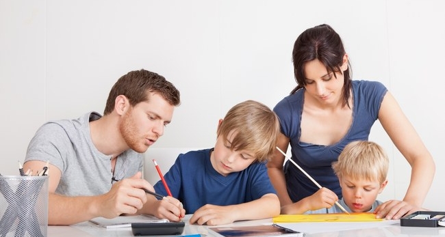 Read more about the article Cha mẹ thông minh đều áp dụng 2 quy tắc này để dạy con trở thành người ưu tú