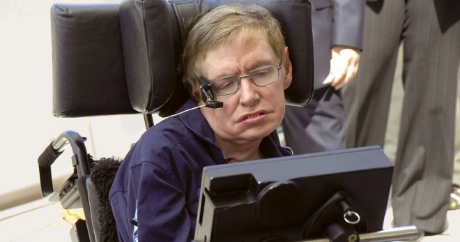 Read more about the article Nhà bác học huyền thoại Stephen Hawking và bí kíp dạy con “không chỉ thành công mà còn luôn hạnh phúc”