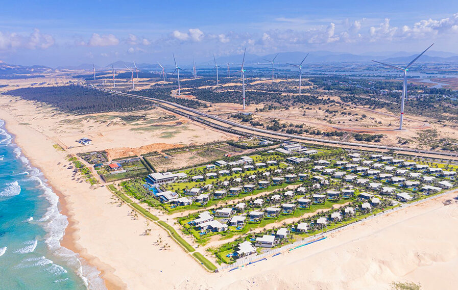 Cùng mặt biển Quy Nhơn, căn hộ Hưng Thịnh bán 15 tỷ, Vinacapital bán 7 tỷ