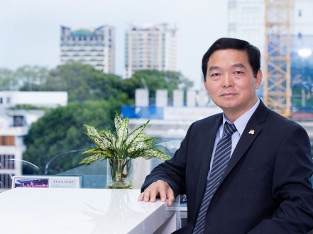 CEO Hòa Bình bác tin làm ăn với Vũ 'Nhôm'