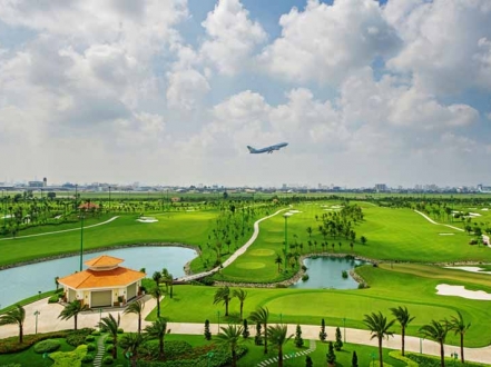 Bên trong sân golf Tân Sơn Nhất 'độc' và lạ