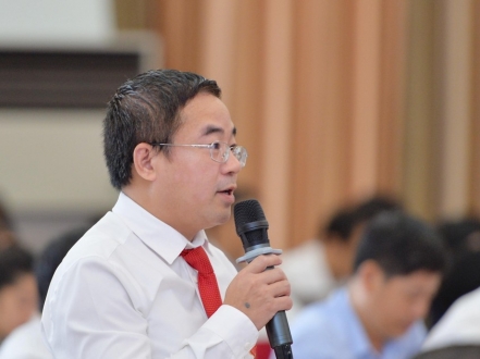 Con trai nguyên Chủ tịch UBND tỉnh giữ chức Bí thư huyện ủy Nam Đàn