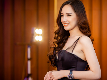 Hoa hậu Mai Phương Thúy nói gì về chuỗi cầm đồ F88?