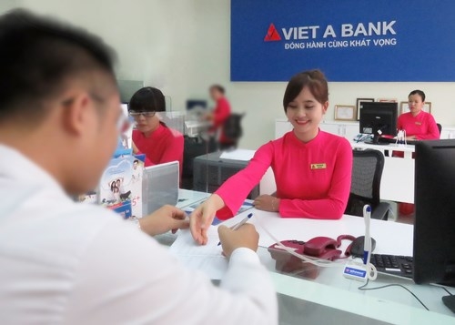 Lợi nhuận VietABank tăng 179% trong quý III