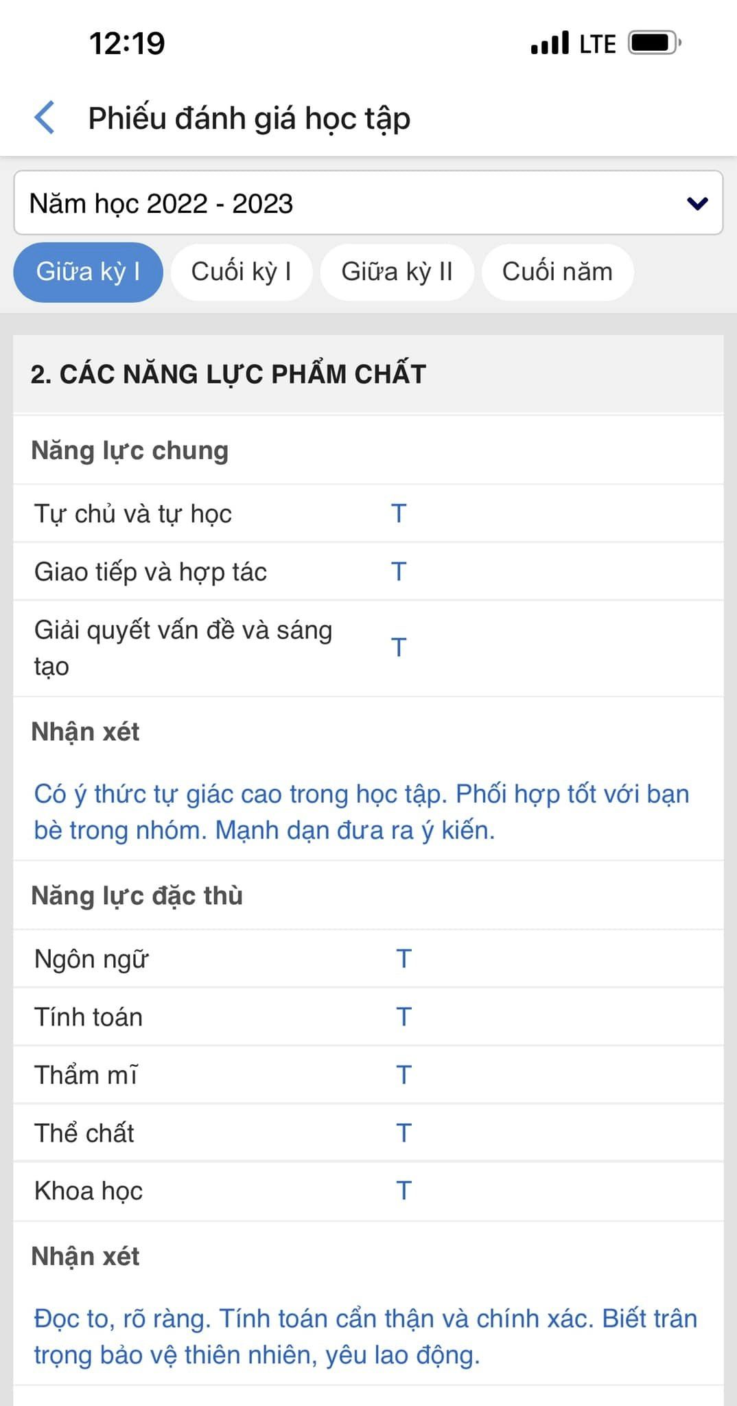 Một phần nội dung trong phiếu đánh giá học tập của bé Tuấn Phong (Ảnh: NVCC). Thành tích học tập đáng nể của bé So “Thương ngày nắng về” 1