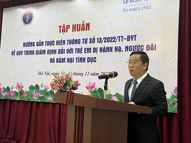 Tiến sỹ Vương Ánh Dương, Phó Cục trưởng Cục quản lý Khám, chữa bệnh phát biểu tại buổi tập huấn. Ảnh: Sức khỏe và Đời sống 9859-1670901755-quy-trinh-giam-dinh-phap-y
