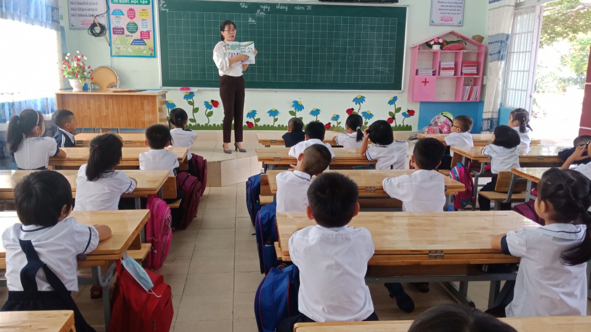 Lâm Đồng miễn hoàn toàn tiền học phí cho bậc tiểu học