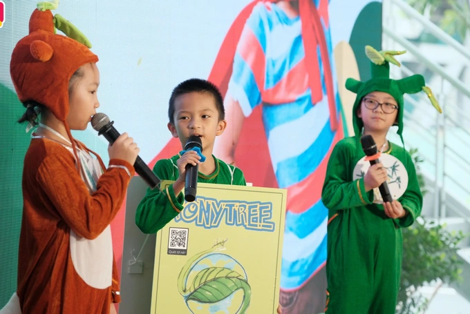 Hai đội Việt Nam dự hội nghị về trẻ em lớn nhất thế giới năm 2022