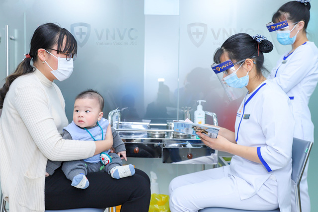 Giai đoạn đầu đời, trẻ cần tiêm những loại vắc xin nào?