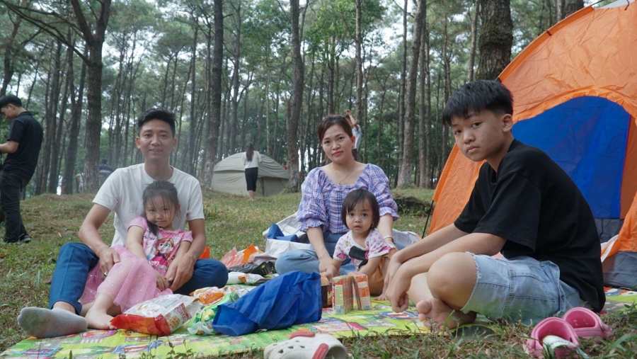 Vì sao nhiều gia đình ở Hà Nội chọn vườn Quốc gia Ba Vì làm điểm đến cuối tuần?