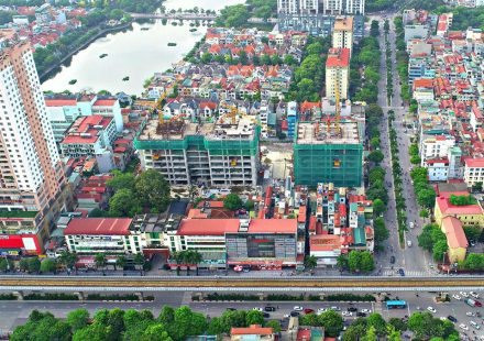 bat-dong-san-can-metro-sat-vanh-dai-duoc-san-don-440x310