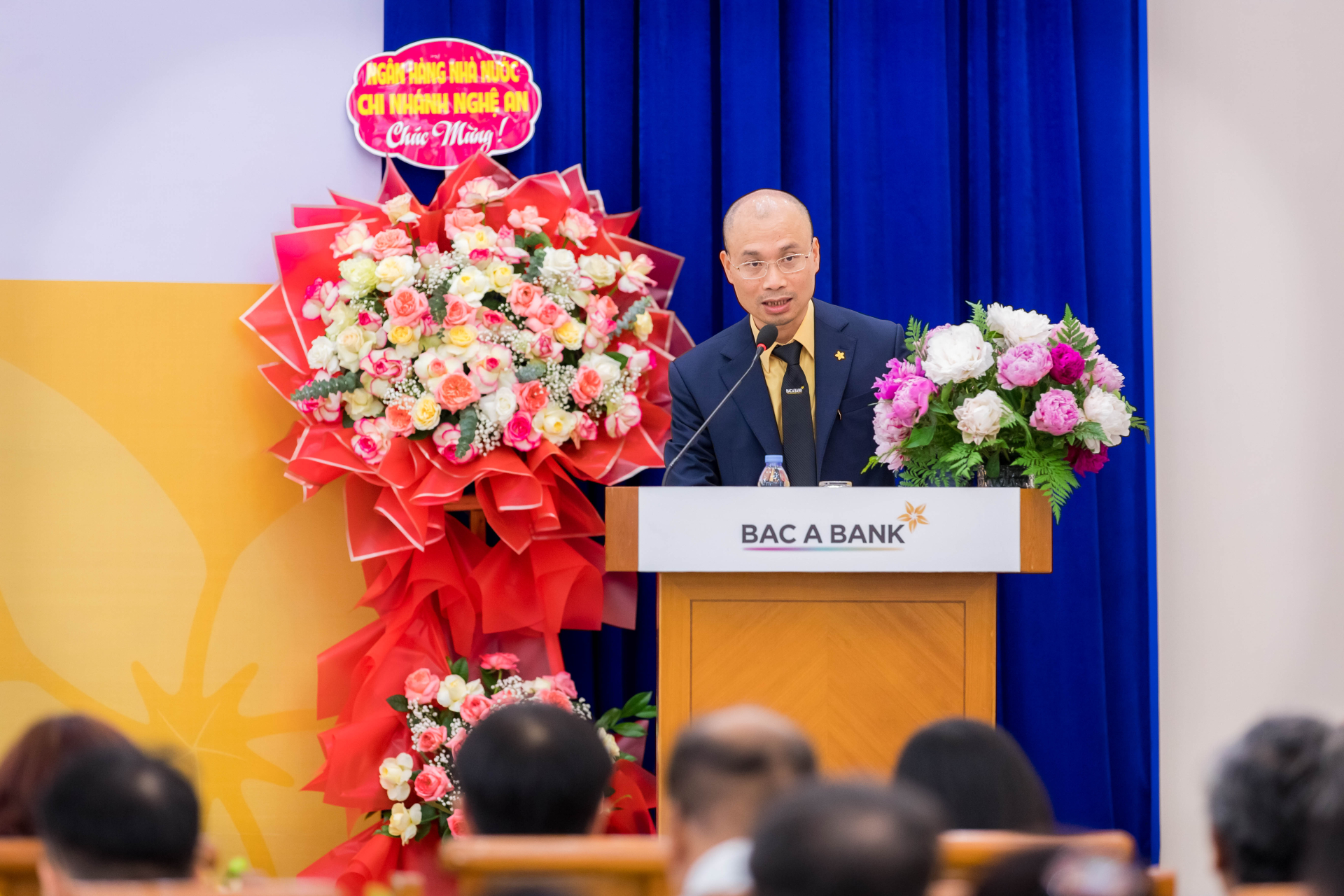 Phó Tổng Giám đốc Chu Nguyên Bình điều hành Đại hội