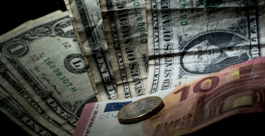 ASEAN tìm cách từ bỏ đồng USD và đồng euro