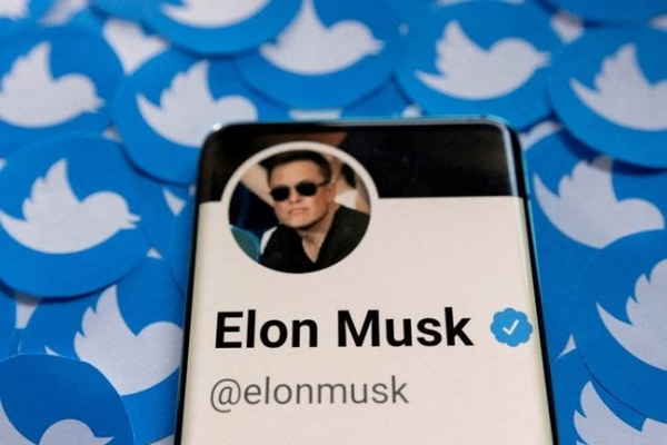 Ông hoàng chơi sốc Elon Musk: chốt thu phí tài khoản tick xanh Twitter 8 USD/tháng